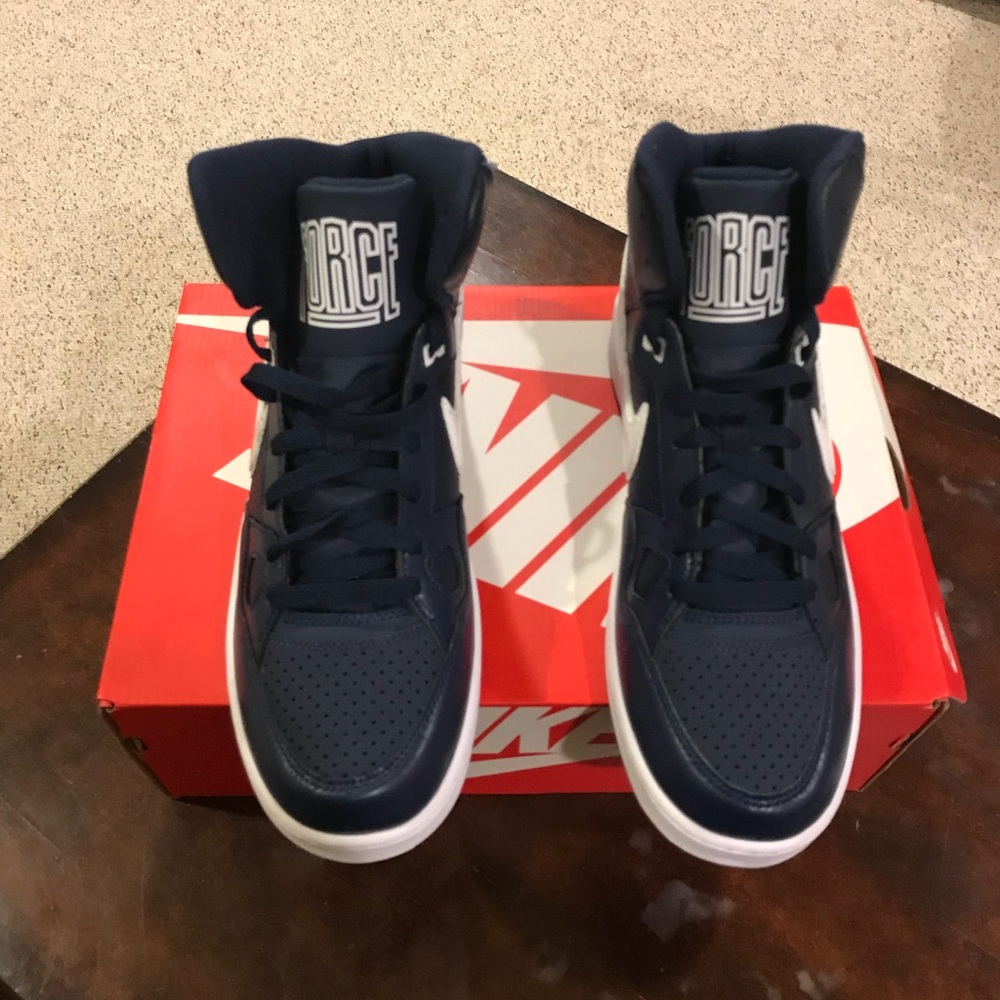 PRICE DROP Nike Son Of Force Mid - Picture 8 of 8